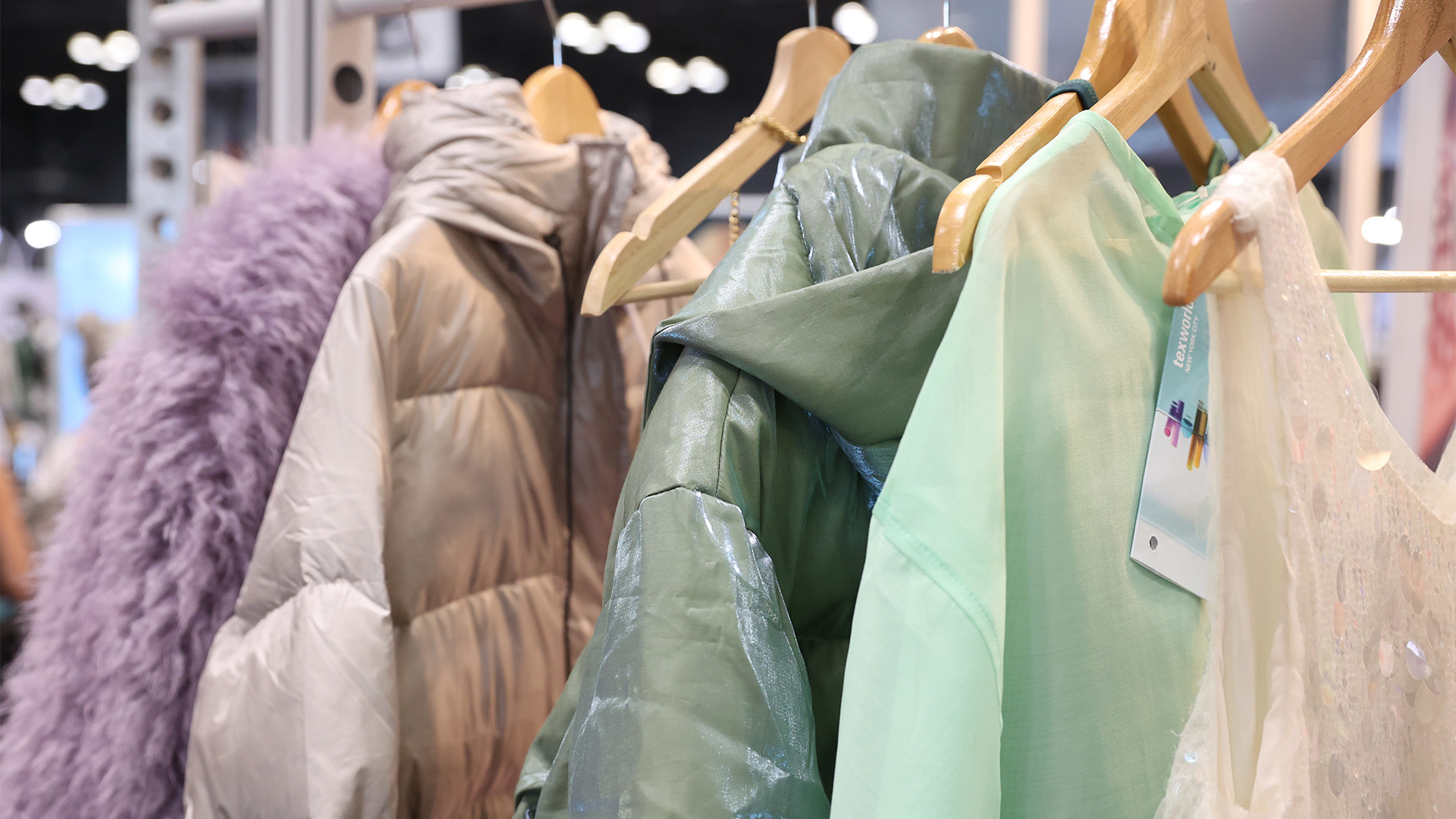 TrendShowcase-image-section-1